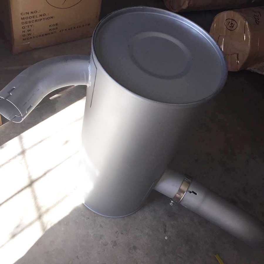 Construído para combinar Hino Motor J05E New Holland Crawler Escavadora E215B - Silencer Silencer YN12P00040P1
