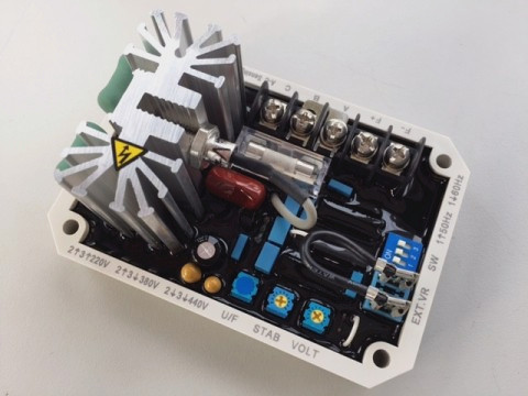 Compatível com NOVO AVR Regulador Automático de Tens?o ADVR-053